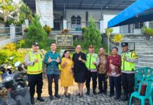 Ribuan Jemaat Ikuti Ibadah Minggu Paskah, Polres Malang Pastikan Pengamanan Maksimal